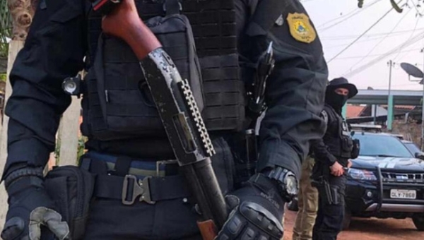 Por falta de barreira policial na divisa com a Bolívia, delegado de Acrelândia acredita que veículos roubados nesta manhã no município já estejam no país vizinho